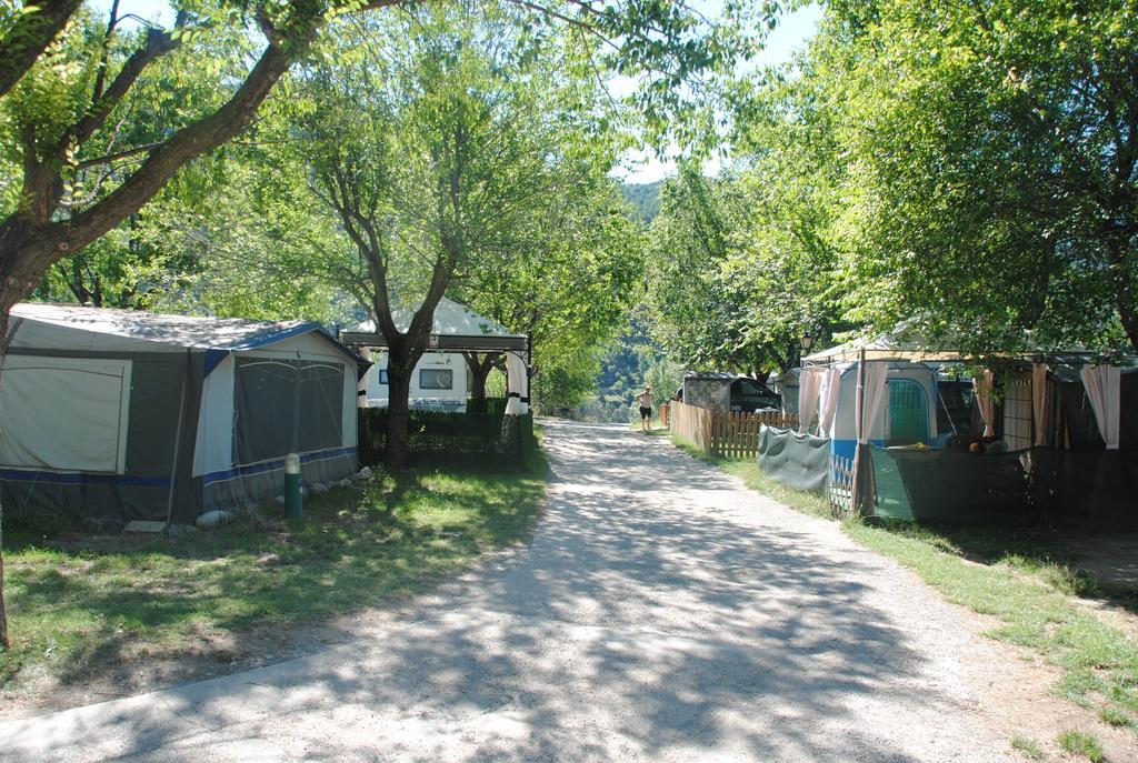 Camping Organya Exterior foto